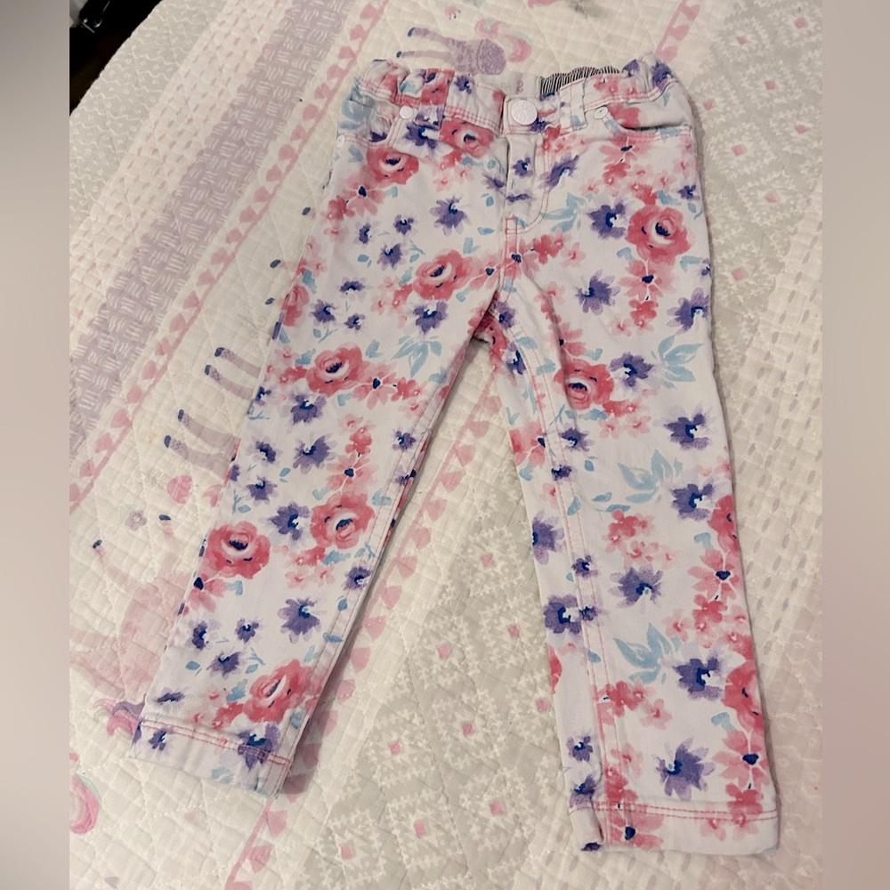 Bundle of 3 toddler jeans. Size 2T